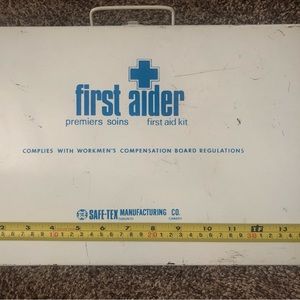 Vintage metal first aider Safe-Tex first aid kit